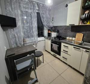 2-к квартира, вторичка, 44м2, 1/5 этаж