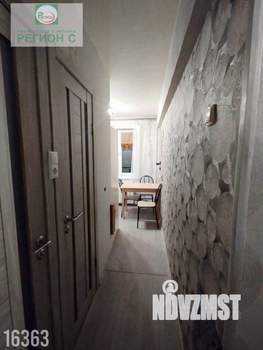 2-к квартира, вторичка, 43м2, 9/9 этаж