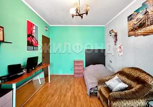 4-к квартира, вторичка, 80м2, 1/9 этаж