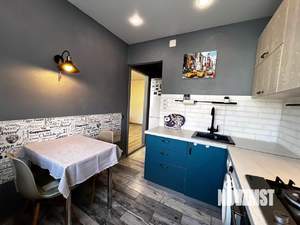 2-к квартира, вторичка, 43м2, 5/5 этаж