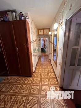 4-к квартира, вторичка, 69м2, 1/2 этаж