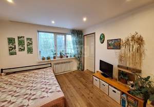 3-к квартира, вторичка, 64м2, 1/2 этаж