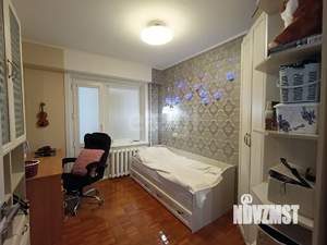 4-к квартира, вторичка, 61м2, 3/9 этаж