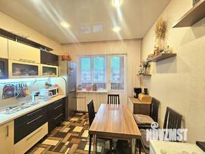 3-к квартира, вторичка, 71м2, 8/9 этаж