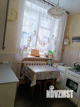 3-к квартира, вторичка, 50м2, 1/5 этаж