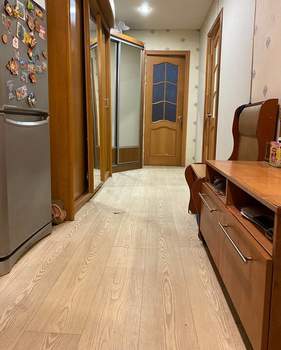 3-к квартира, вторичка, 56м2, 1/5 этаж