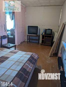 3-к квартира, вторичка, 52м2, 2/2 этаж