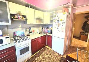 2-к квартира, вторичка, 50м2, 1/9 этаж