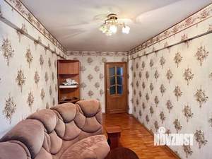 3-к квартира, вторичка, 32м2, 4/9 этаж