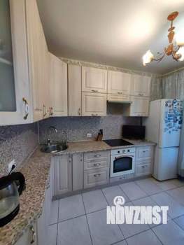 3-к квартира, вторичка, 63м2, 1/10 этаж