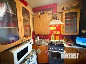 2-к квартира, вторичка, 52м2, 1/9 этаж