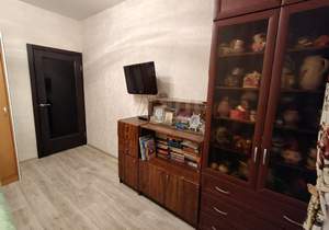3-к квартира, вторичка, 64м2, 1/10 этаж