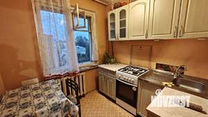 2-к квартира, вторичка, 44м2, 5/5 этаж