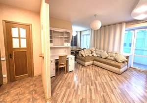 2-к квартира, вторичка, 61м2, 3/10 этаж