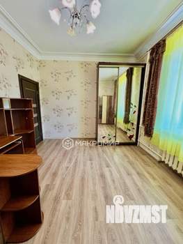 3-к квартира, вторичка, 68м2, 1/3 этаж