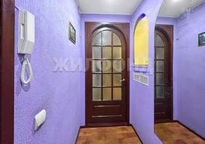 2-к квартира, вторичка, 43м2, 1/5 этаж