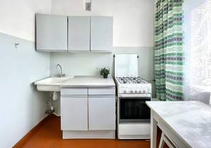 3-к квартира, вторичка, 48м2, 5/5 этаж