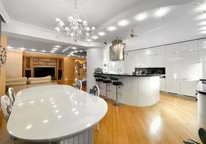 4-к квартира, вторичка, 296м2, 3/4 этаж