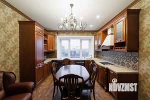 3-к квартира, вторичка, 96м2, 9/10 этаж