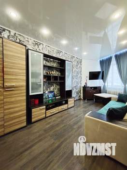3-к квартира, вторичка, 63м2, 1/10 этаж