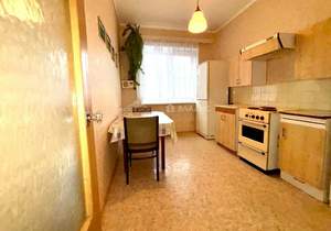 3-к квартира, вторичка, 63м2, 8/9 этаж